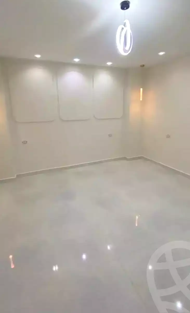 https://aqarmap.com.eg/en/listing/7095990-for-sale-alexandria-al-agamy-lbytsh-bianchiii