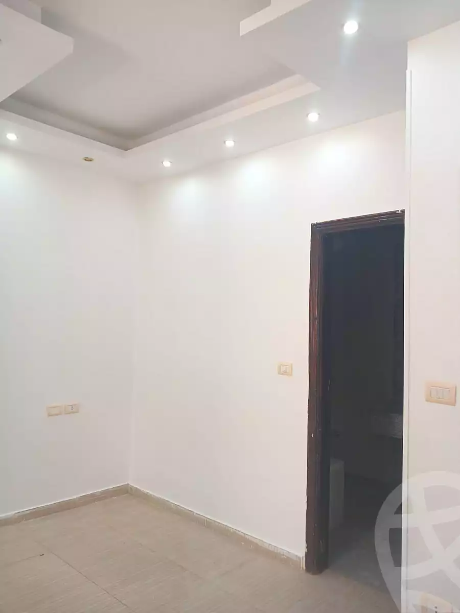 https://aqarmap.com.eg/ar/listing/7096054-for-rent-cairo-new-cairo-el-yassamin-el-yasmeen-7-el-shaikh-hassan-mamoun-st