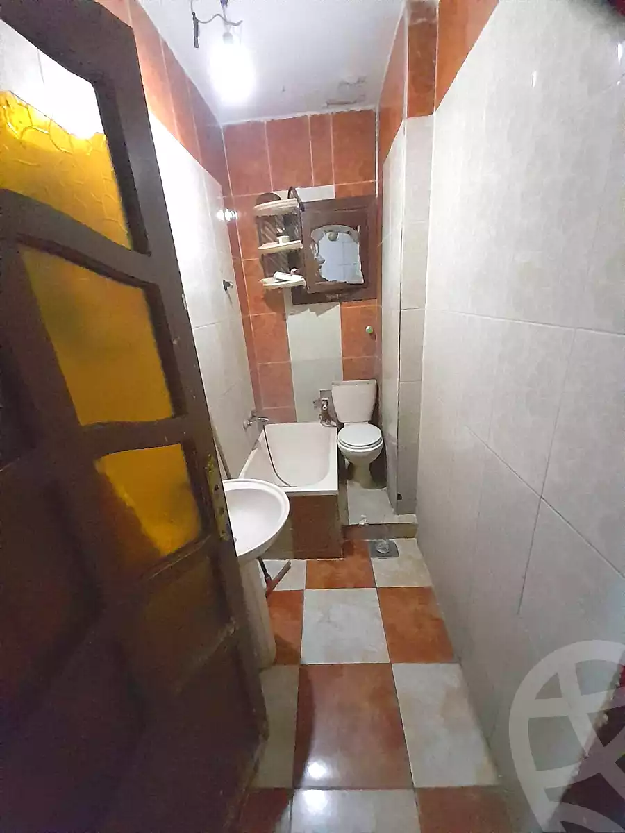 https://aqarmap.com.eg/ar/listing/7096062-for-sale-alexandria-sydy-bshr-sydy-bshr-bhry-gamal-abd-el-nasir-st