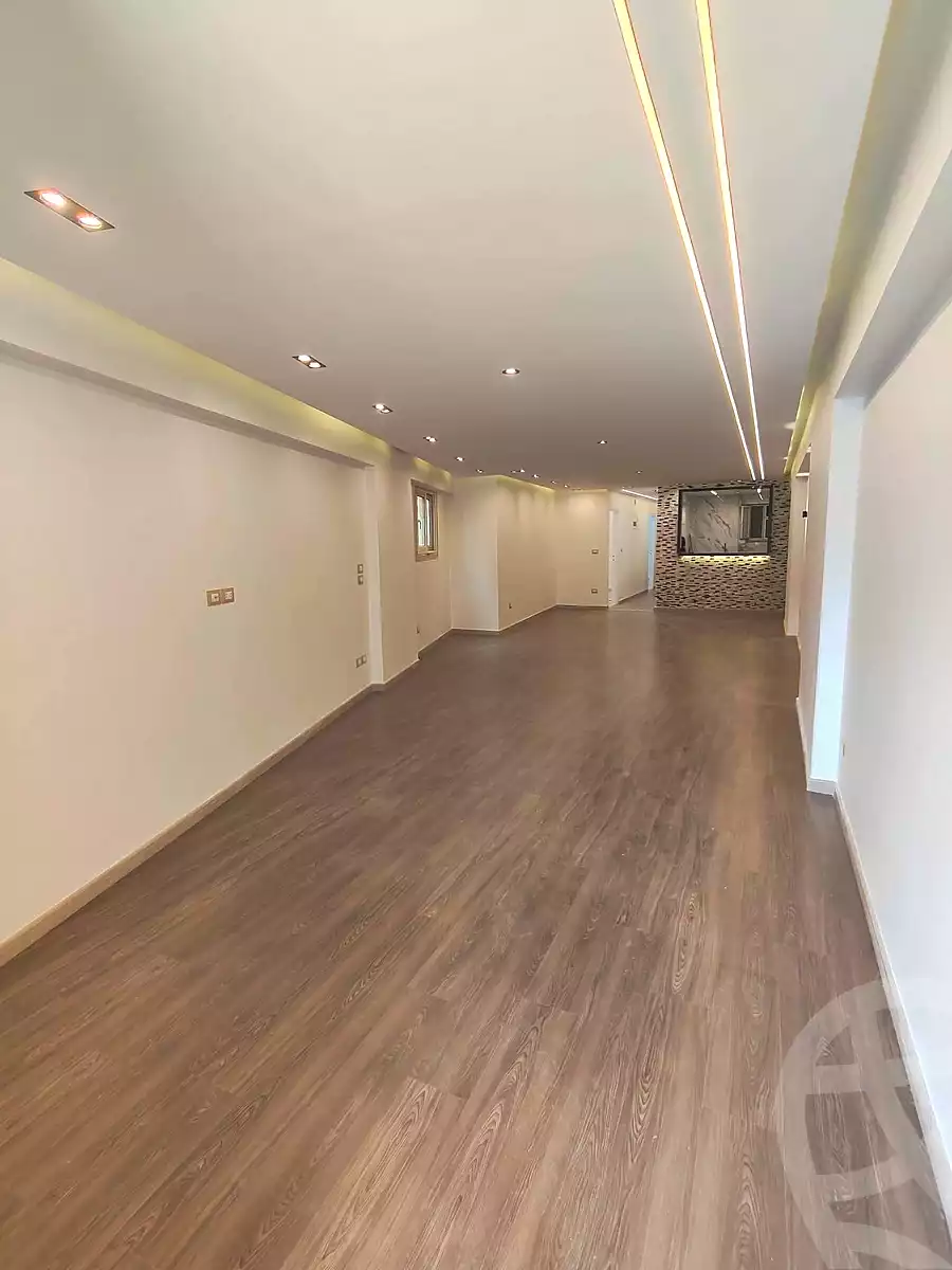 https://aqarmap.com.eg/en/listing/7096168-for-sale-alexandria-miami-mahmoud-el-isawy-st