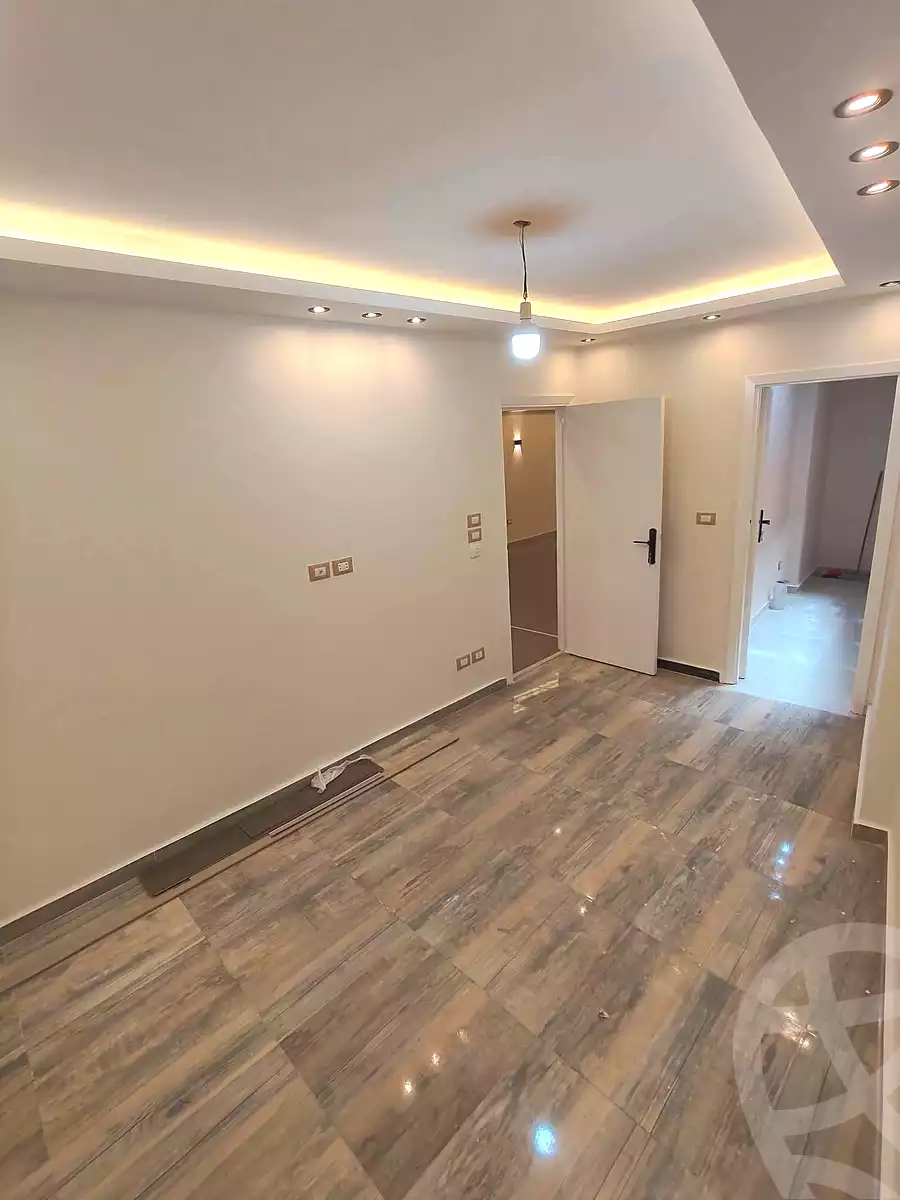 https://aqarmap.com.eg/en/listing/7096168-for-sale-alexandria-miami-mahmoud-el-isawy-st