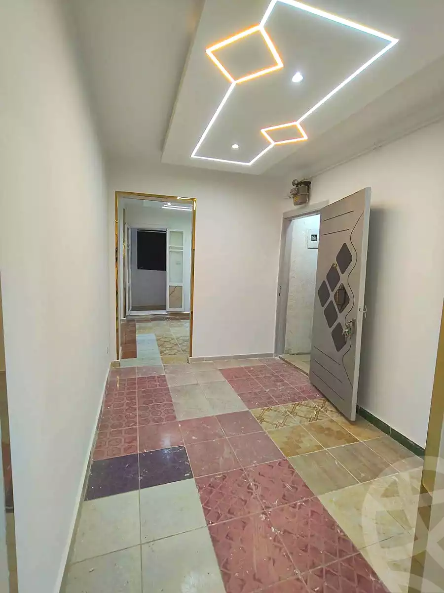 https://aqarmap.com.eg/ar/listing/7096299-for-sale-alexandria-lsywf-el-falki