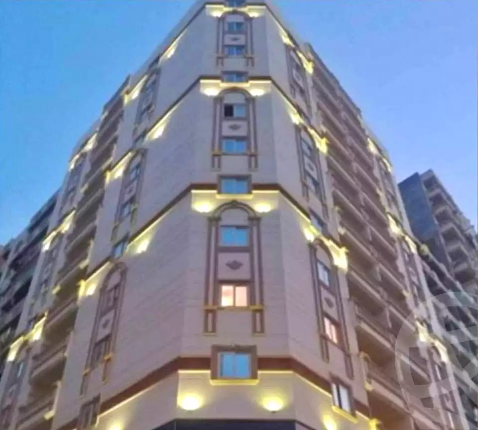 https://aqarmap.com.eg/ar/listing/7096611-for-sale-alexandria-sydy-bshr-sydy-bshr-qbly-street-30