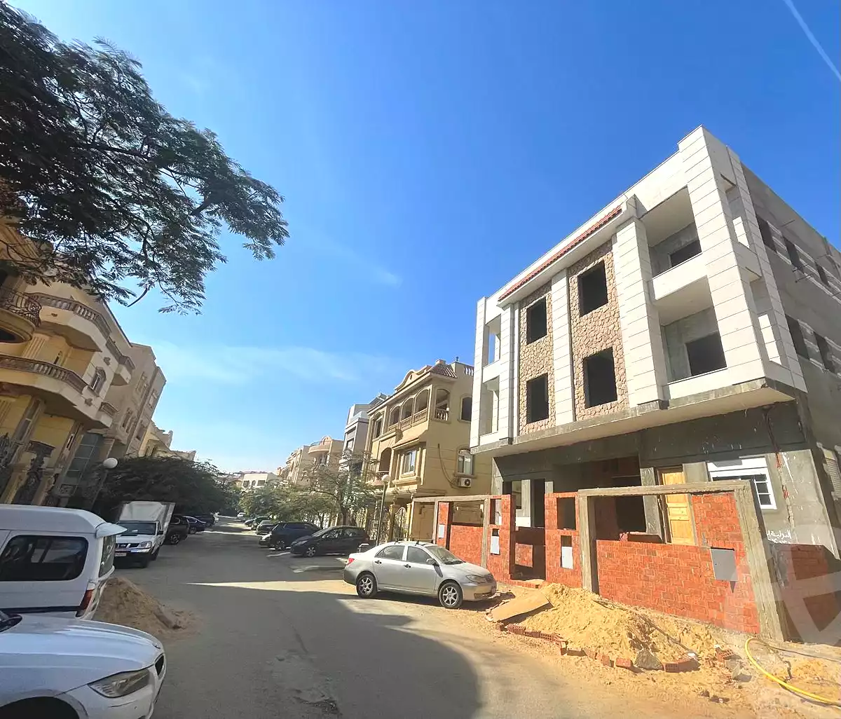 https://aqarmap.com.eg/en/listing/7096795-for-sale-cairo-new-cairo-compounds-lmn-l-m