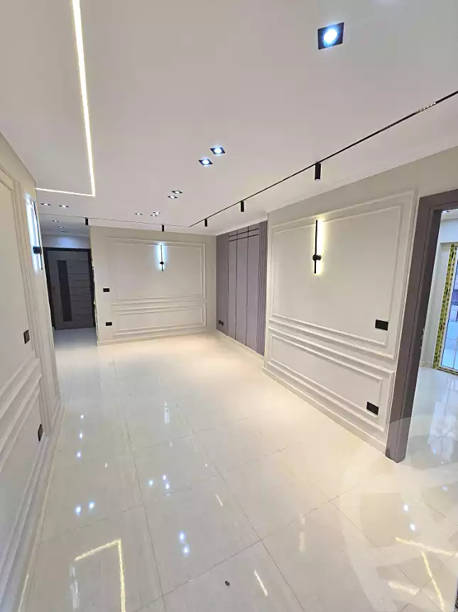 https://aqarmap.com.eg/en/listing/7096835-for-sale-alexandria-el-mandara-shr-jml-bd-lnsr