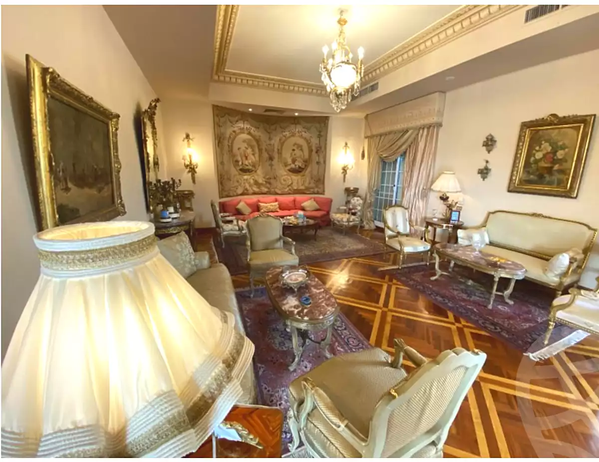 https://aqarmap.com.eg/ar/listing/7096888-for-sale-cairo-6th-of-october-compounds-kmbwnd-b-twn-ryl-styt-llttwyr