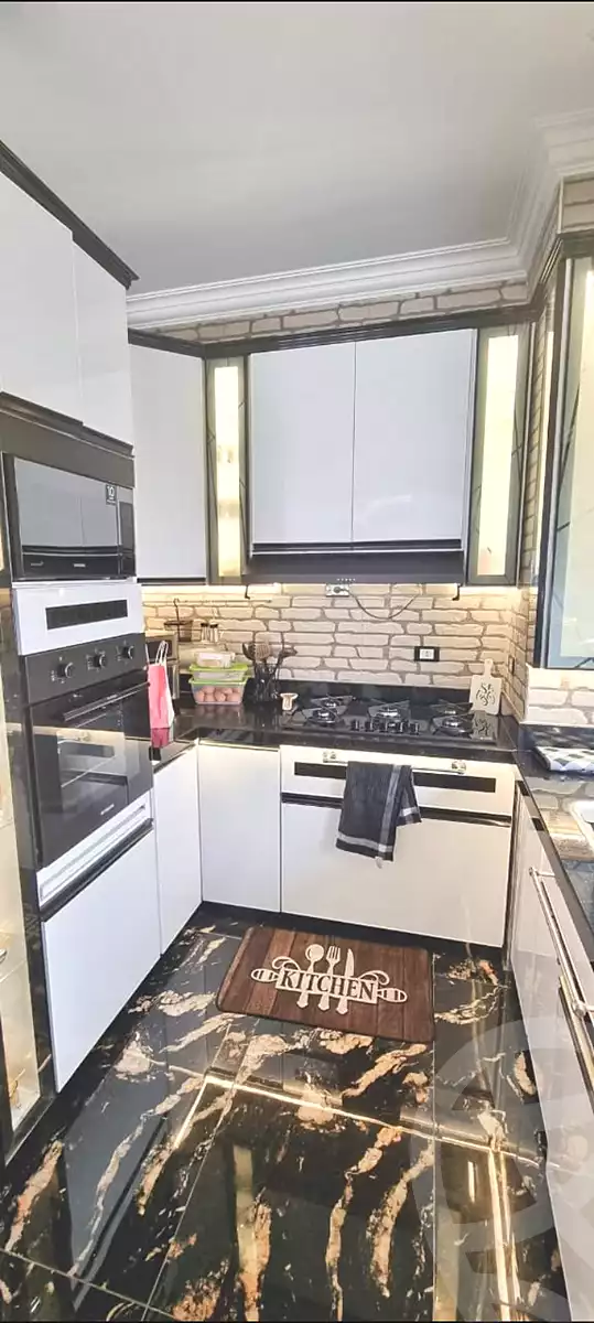 https://aqarmap.com.eg/en/listing/7096873-for-rent-cairo-new-cairo-compounds-hyde-park