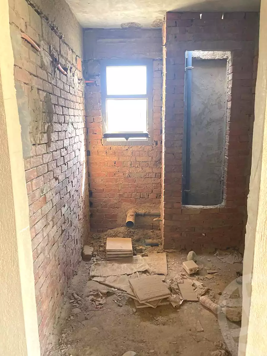 https://aqarmap.com.eg/ar/listing/7096941-for-sale-cairo-el-shorouk-lhy-lthmn-neighbourhood-1