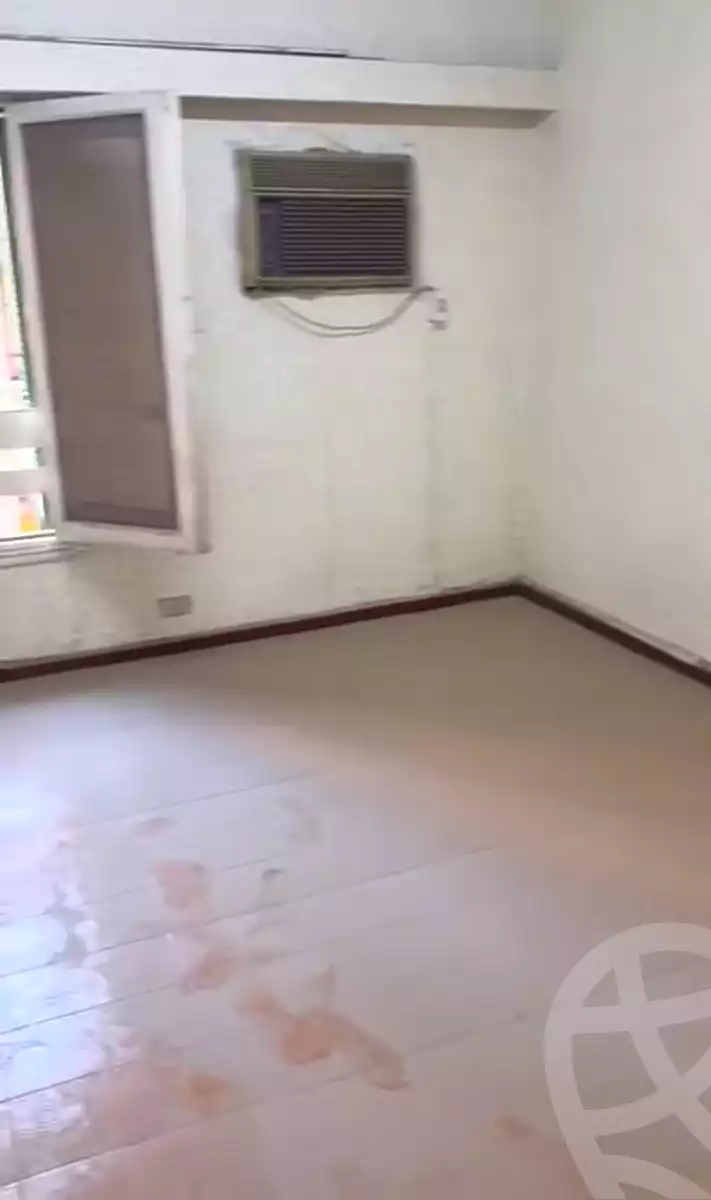 https://aqarmap.com.eg/en/listing/7096943-for-sale-cairo-el-haram-madkor