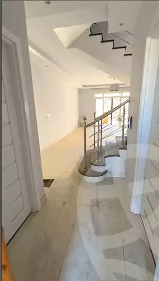 https://aqarmap.com.eg/en/listing/7096973-for-rent-cairo-6th-of-october-compounds-nyoum-october-arab-developmentt