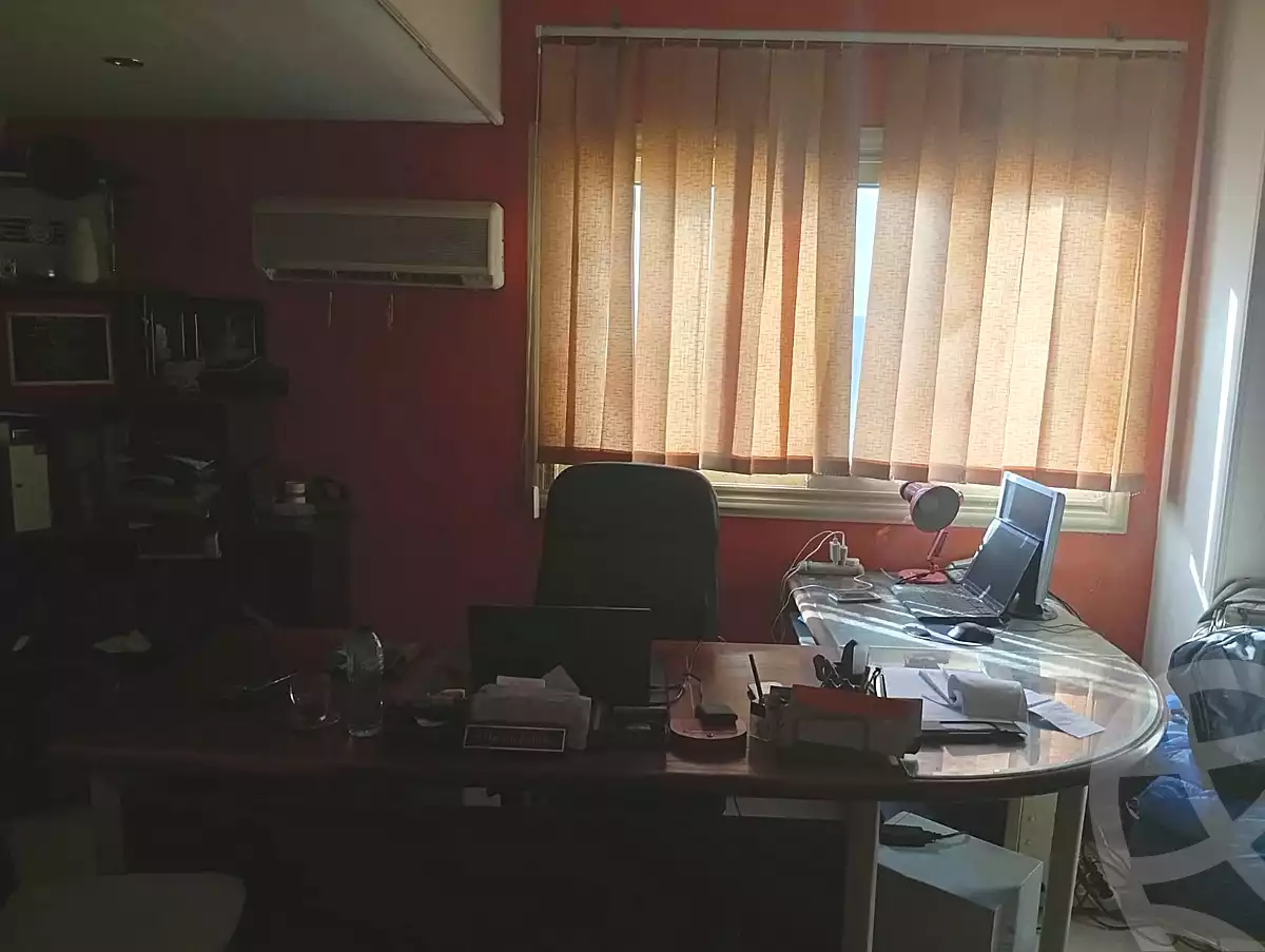 https://aqarmap.com.eg/ar/listing/7097038-for-sale-cairo-new-cairo-ganob-el-akadamiya-south-academy-a-zaid-ebn-haretha-st