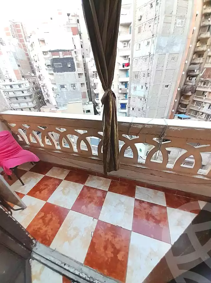 https://aqarmap.com.eg/ar/listing/7097205-for-sale-alexandria-sydy-bshr-sydy-bshr-bhry-gamal-abd-el-nasir-st