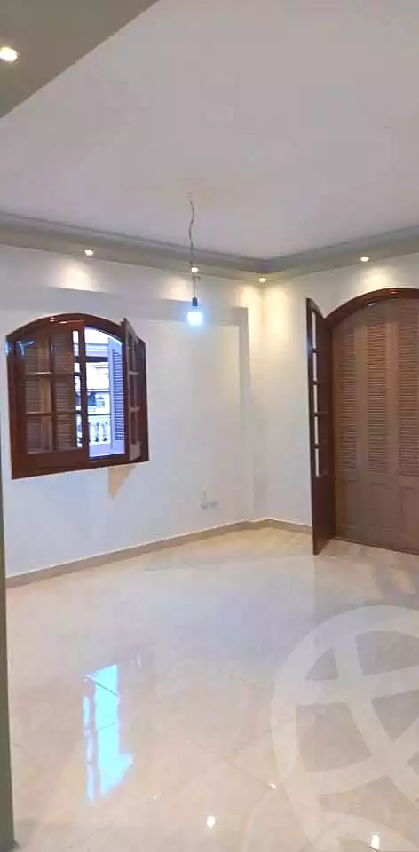 https://aqarmap.com.eg/ar/listing/7097242-for-sale-cairo-6th-of-october-garb-someed-neighborhood-8th