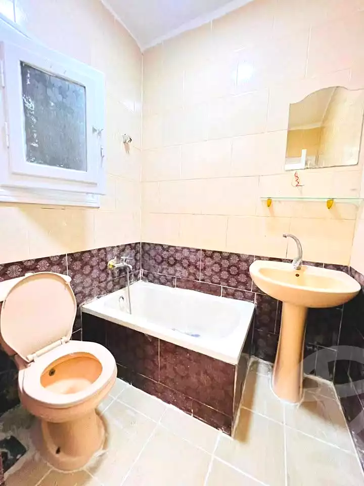 https://aqarmap.com.eg/ar/listing/7097312-for-sale-alexandria-al-agamy-shataa-el-nakheel