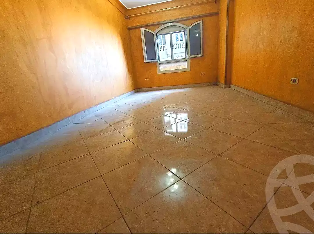 https://aqarmap.com.eg/ar/listing/7097340-for-sale-alexandria-al-agamy-lbytsh