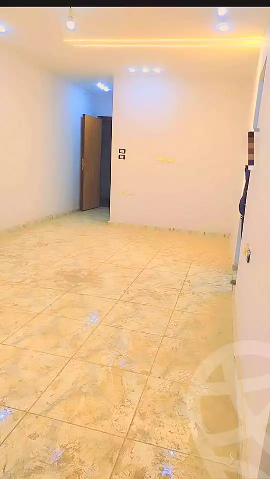 https://aqarmap.com.eg/ar/listing/7097456-for-sale-cairo-el-haram-shareaa-khatem-el-morsalen