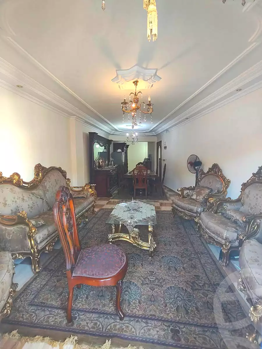 https://aqarmap.com.eg/ar/listing/7097595-for-sale-alexandria-miami-mahmoud-el-isawy-st