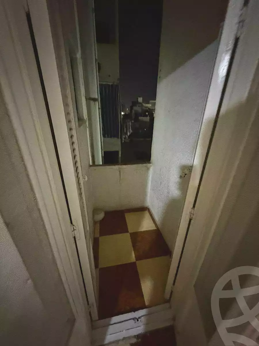https://aqarmap.com.eg/ar/listing/7097641-for-sale-alexandria-sydy-bshr-shr-mlk-hfny