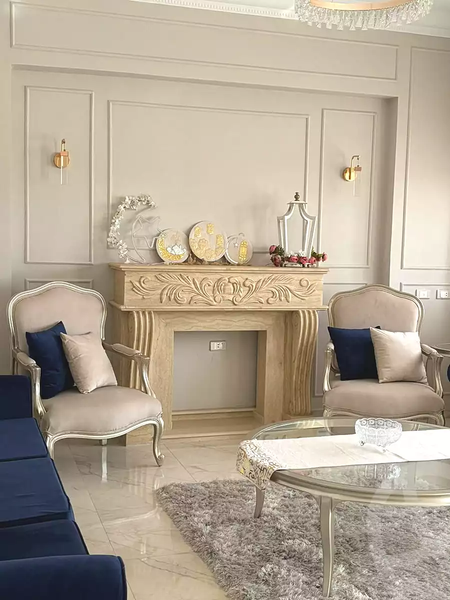 https://aqarmap.com.eg/ar/listing/7097680-for-sale-cairo-new-cairo-ganob-el-akadamiya-south-academy-b-taha-hussein-st