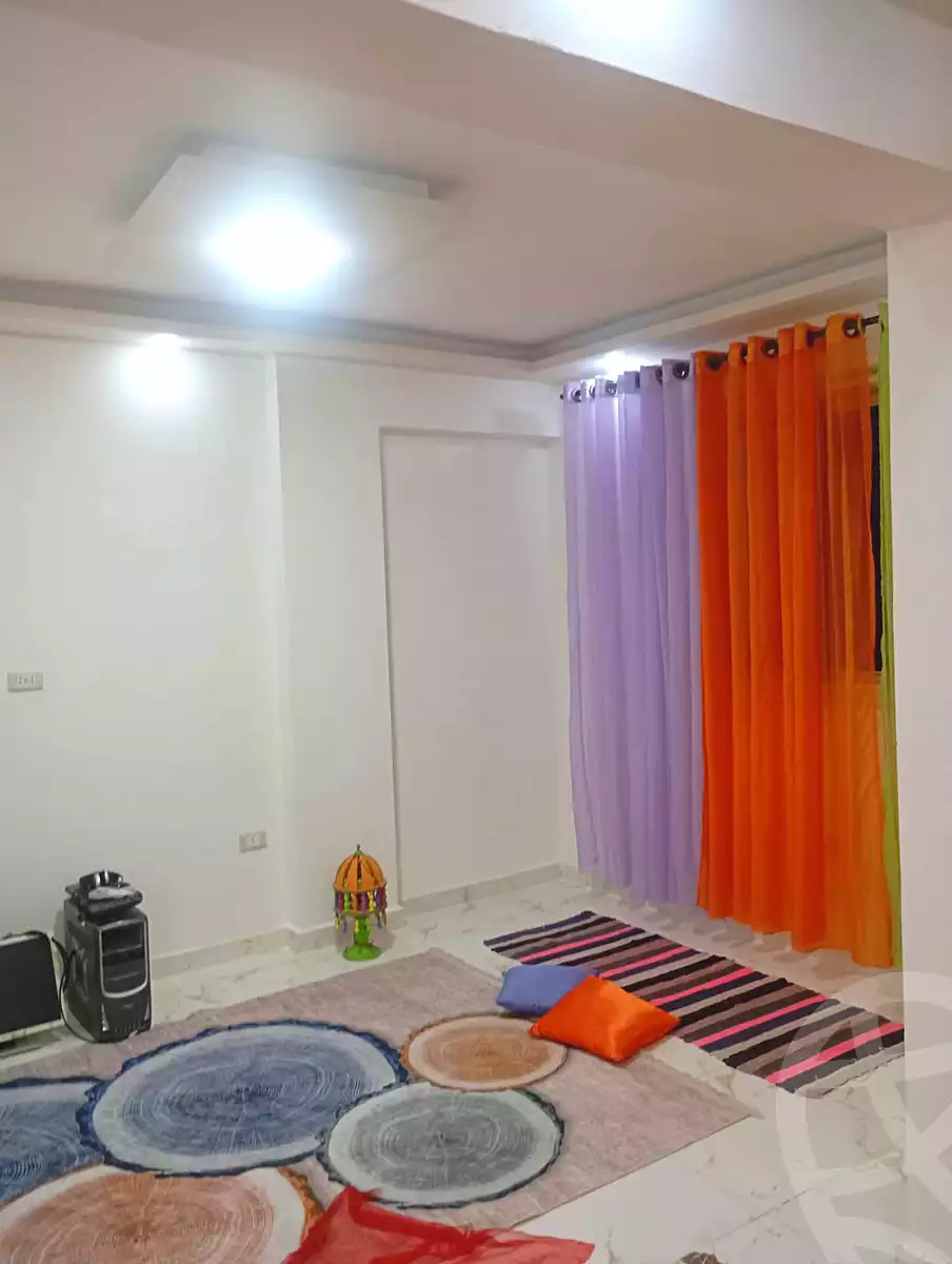 https://aqarmap.com.eg/en/listing/7097768-for-sale-alexandria-al-agamy-el-hanouvel-amin-eshak-st
