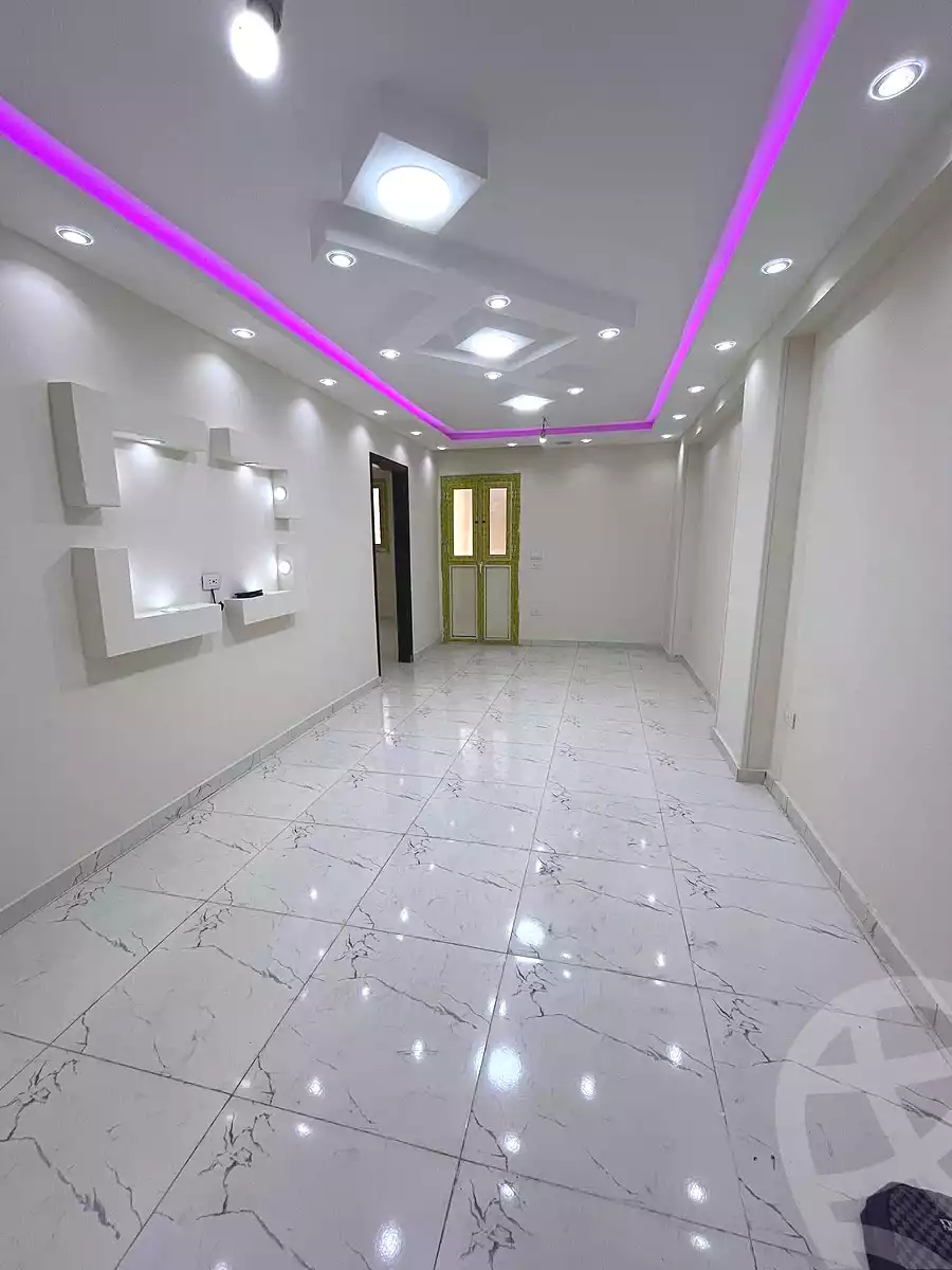 https://aqarmap.com.eg/en/listing/7097983-for-sale-cairo-helwan-hadayek-helwan-nile-corniche-st