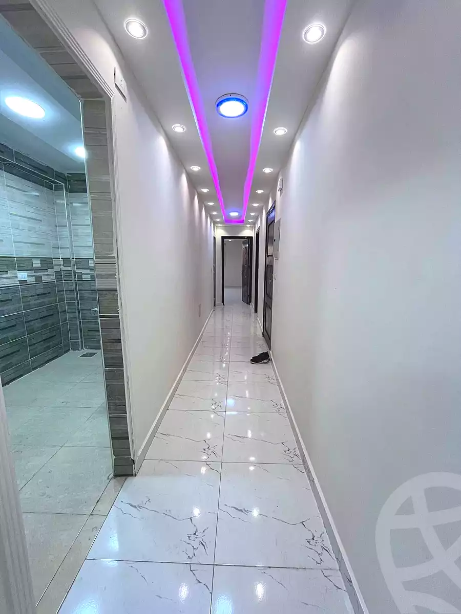 https://aqarmap.com.eg/en/listing/7097983-for-sale-cairo-helwan-hadayek-helwan-nile-corniche-st