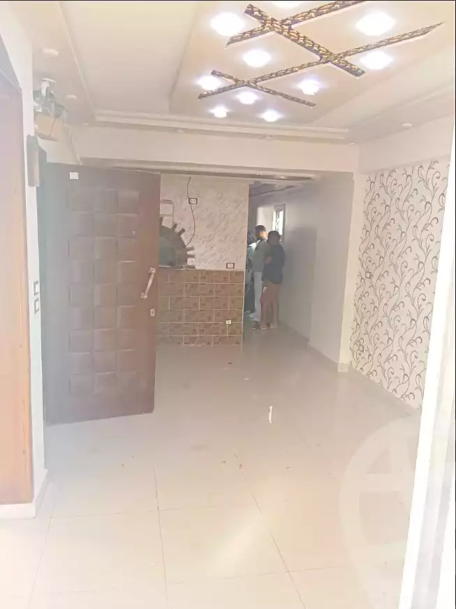 https://aqarmap.com.eg/ar/listing/7098087-for-sale-alexandria-new-miami-eskot