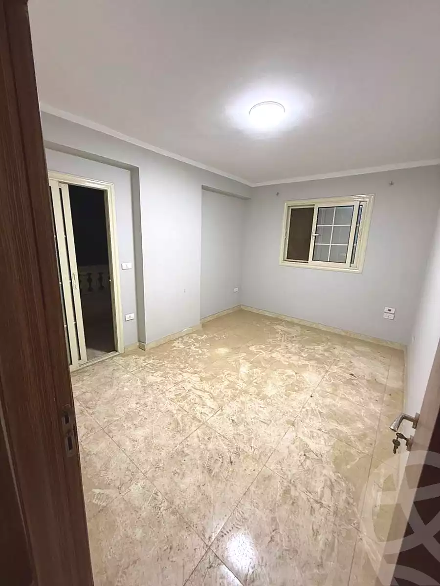 https://aqarmap.com.eg/en/listing/7098403-for-rent-cairo-el-haram-shareaa-khatem-el-morsalen