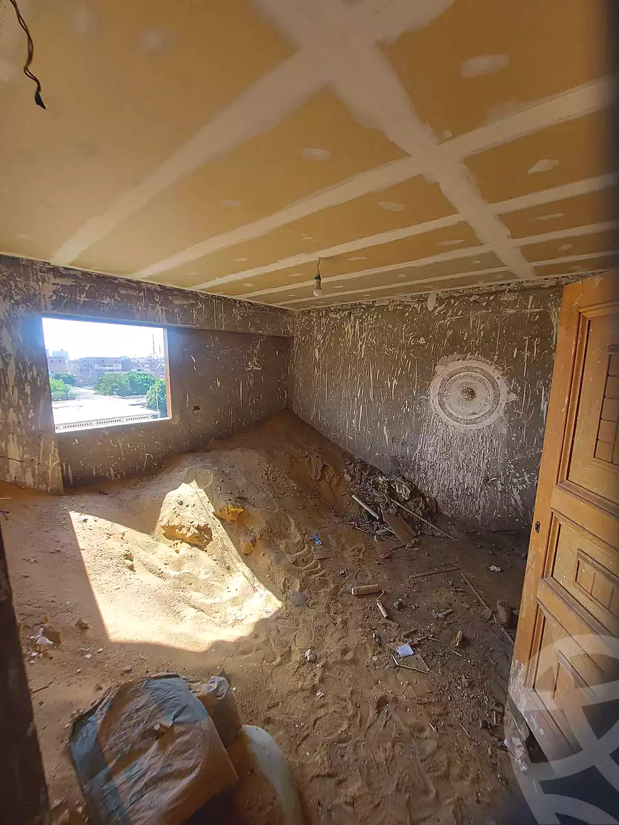 https://aqarmap.com.eg/en/listing/7098525-for-sale-cairo-helwan-el-shareaa-el-sharby-st