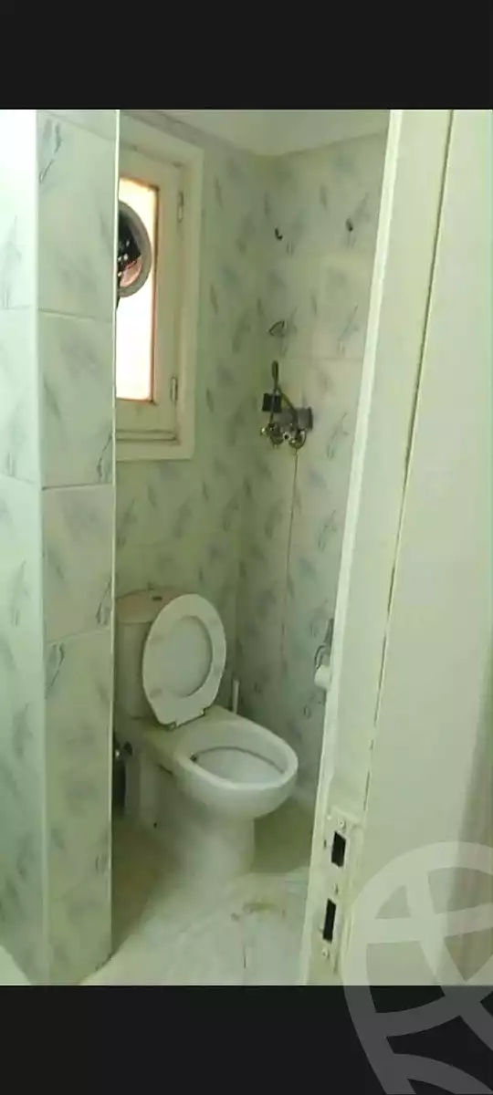 https://aqarmap.com.eg/en/listing/7098574-for-rent-cairo-downtown-bab-el-loaa-al-bustan-st