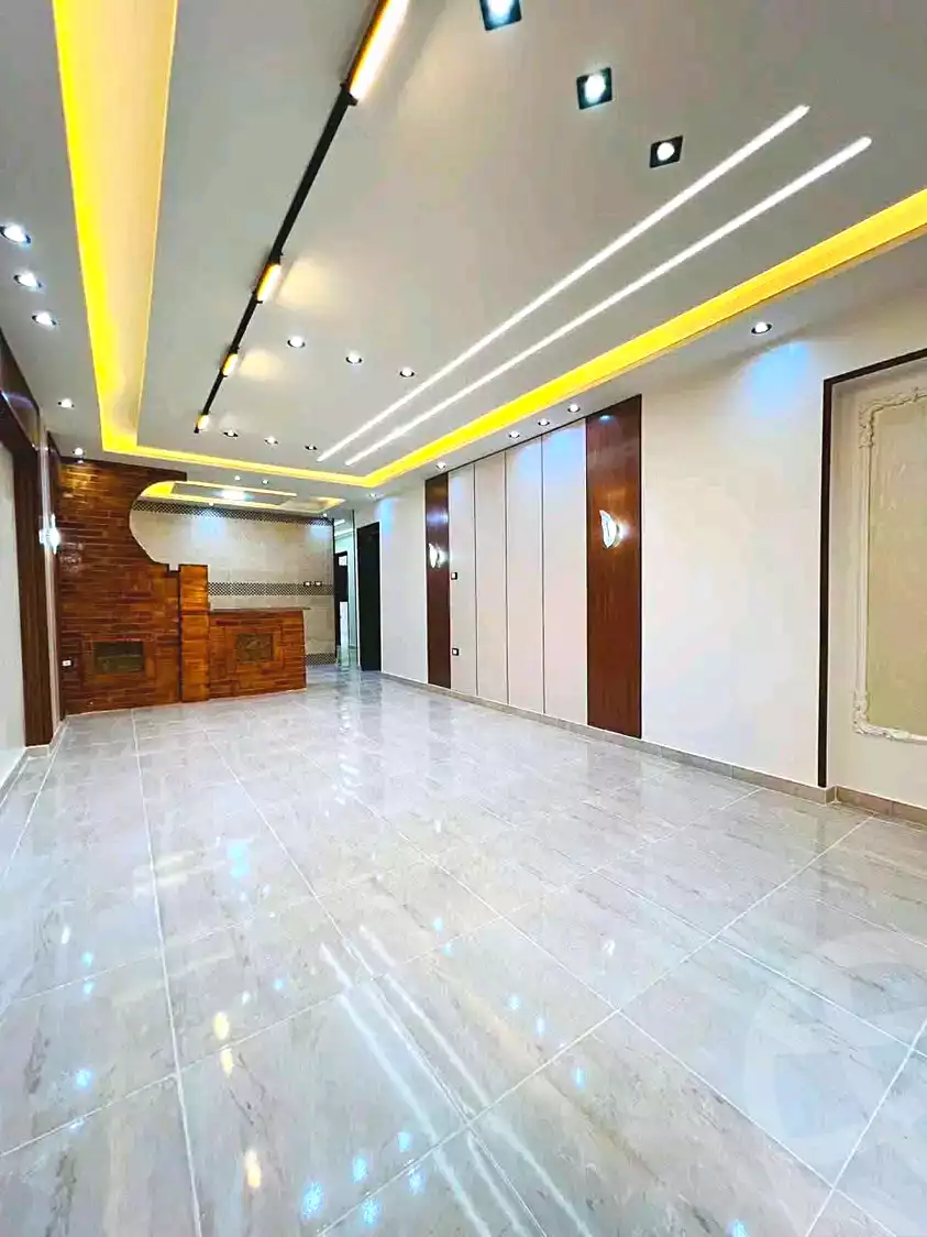 https://aqarmap.com.eg/ar/listing/7098583-for-sale-alexandria-al-agamy-shataa-el-nakheel