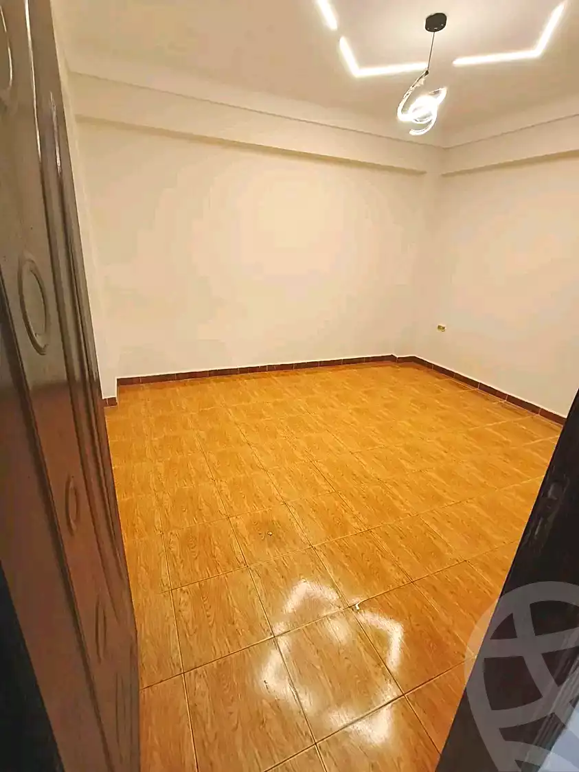 https://aqarmap.com.eg/ar/listing/7098589-for-sale-alexandria-lsywf-el-falki
