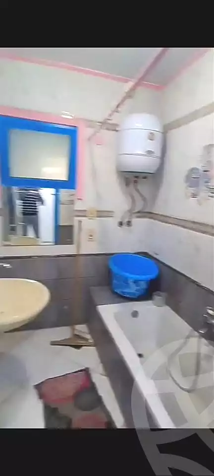 https://aqarmap.com.eg/ar/listing/7098762-for-sale-alexandria-lauran