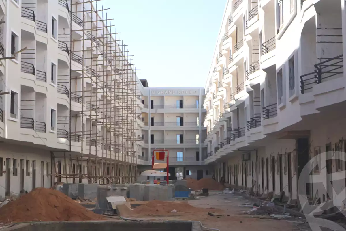 https://aqarmap.com.eg/ar/listing/7098819-for-sale-red-sea-hurghada-resorts-grand-rock-resort-al-hares
