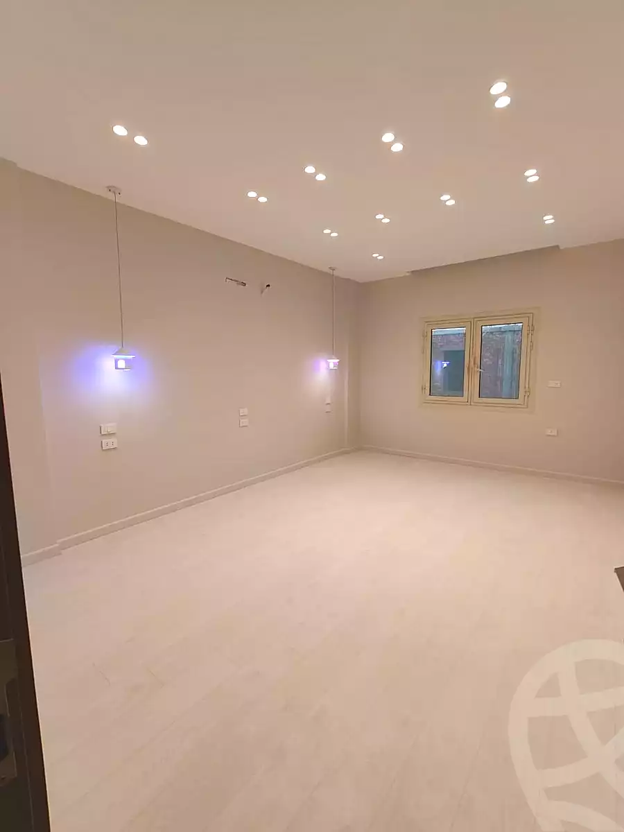 https://aqarmap.com.eg/ar/listing/7098915-for-sale-cairo-new-cairo-el-kornfol-el-kornfol-1