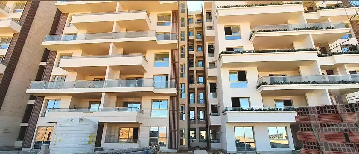 https://aqarmap.com.eg/ar/listing/7099567-for-sale-cairo-new-administrative-capital-r8-de-joya-4-compound-taj-misr