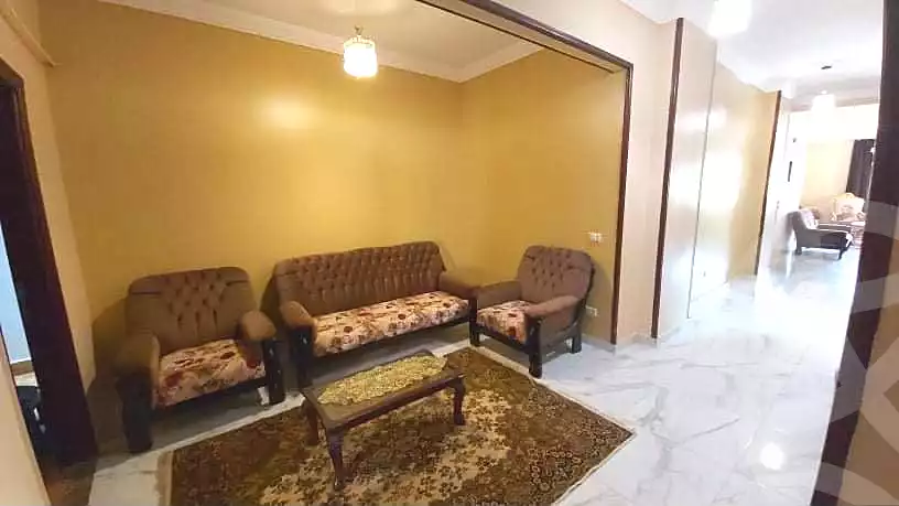 https://aqarmap.com.eg/ar/listing/7100039-for-rent-cairo-new-cairo-first-settlement-mhwr-mstfy-kml