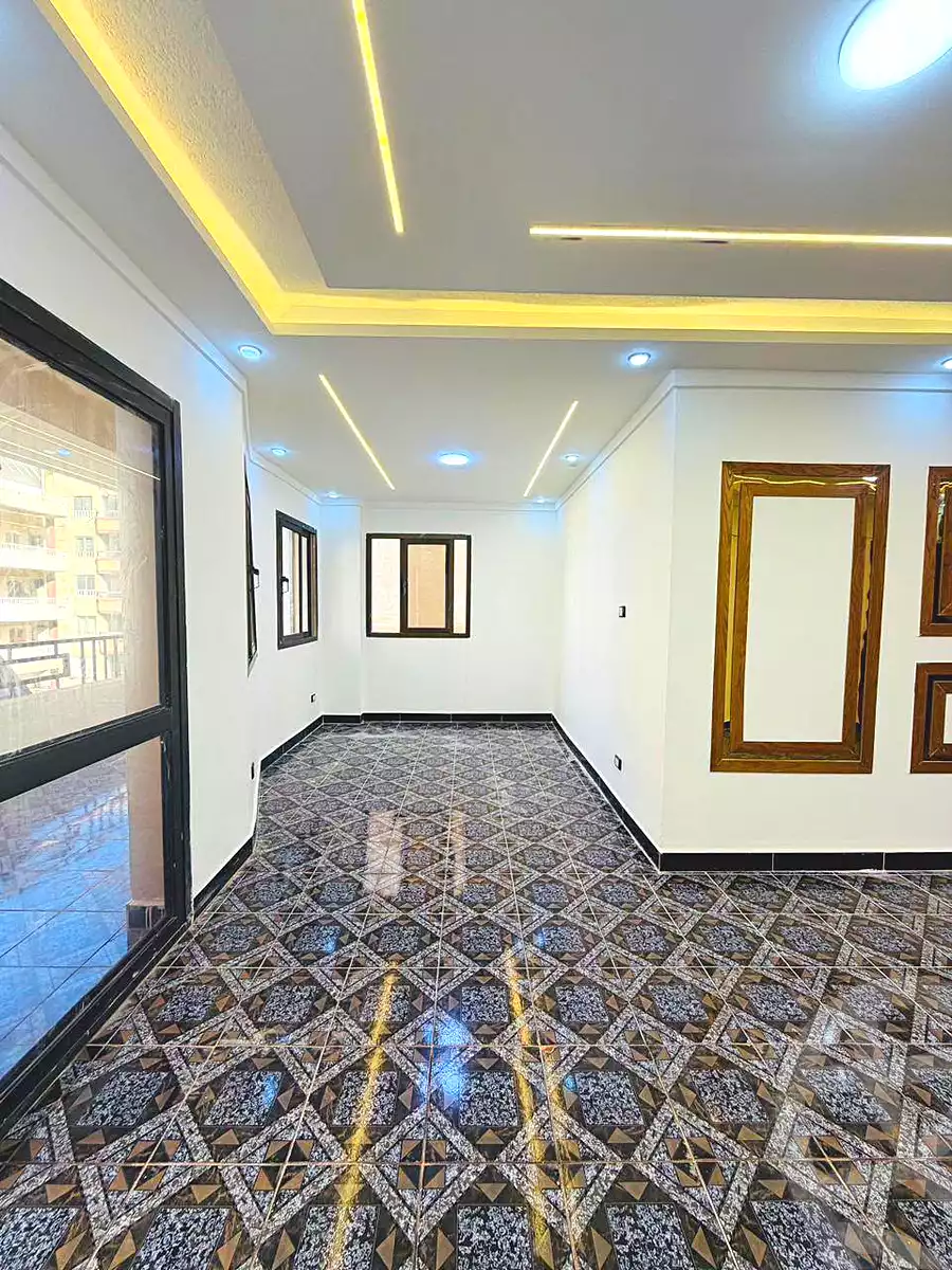 https://aqarmap.com.eg/ar/listing/7100201-for-sale-alexandria-al-agamy-shataa-el-nakheel