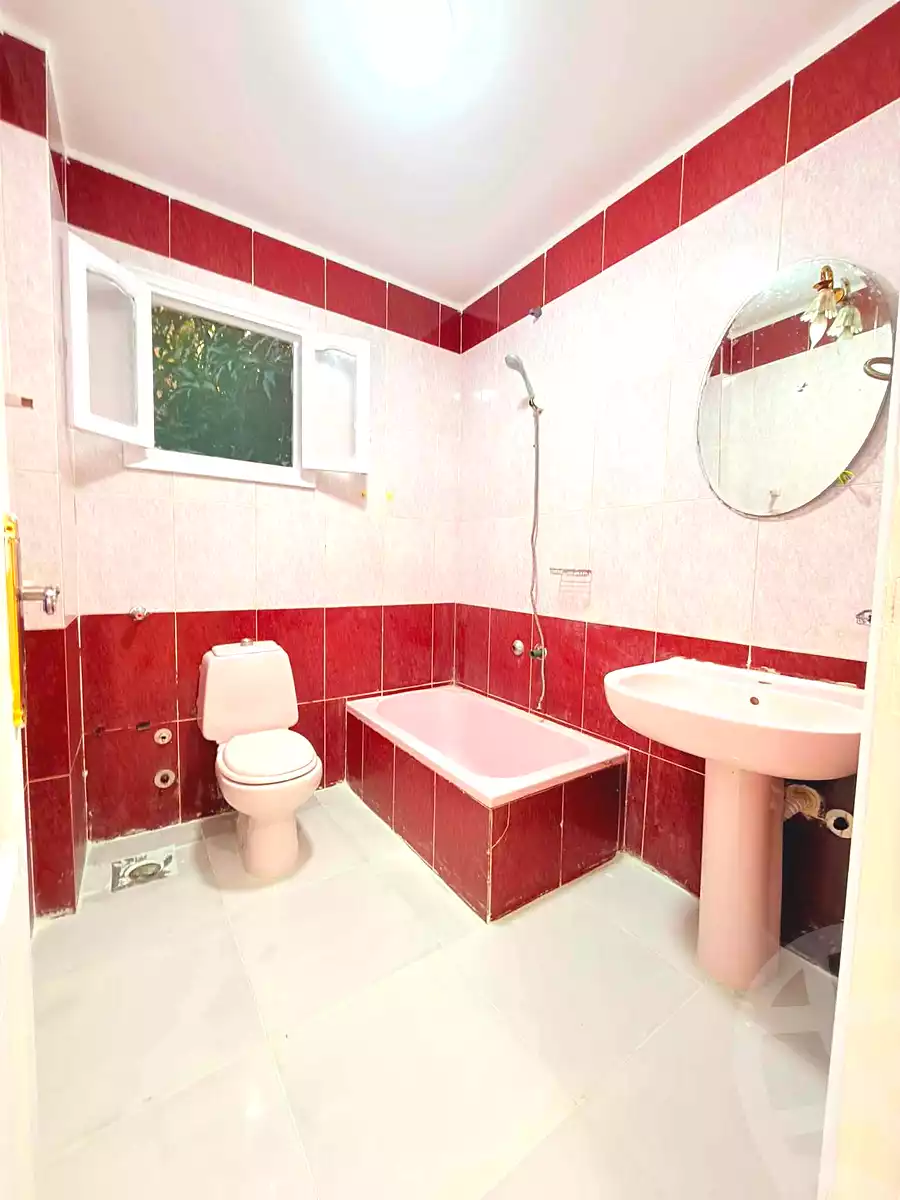 https://aqarmap.com.eg/ar/listing/7100226-for-sale-alexandria-al-agamy-shataa-el-nakheel-street-10