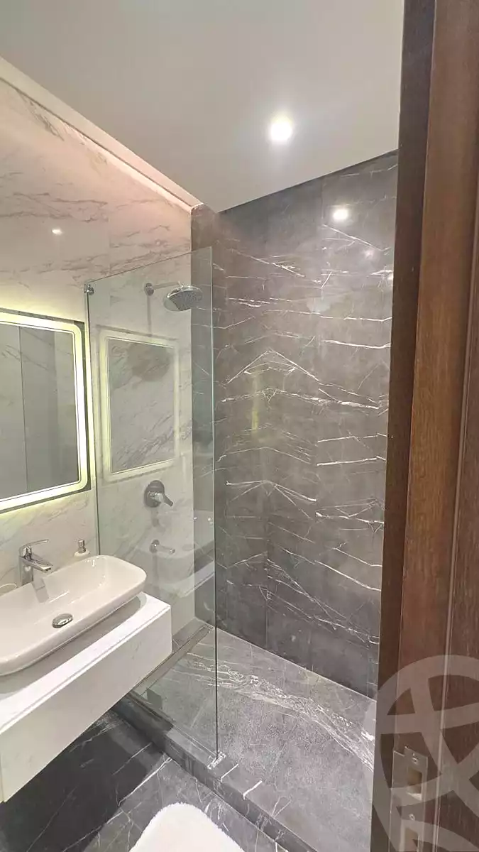 https://aqarmap.com.eg/en/listing/7100303-for-rent-cairo-new-cairo-compounds-lakeview-residence