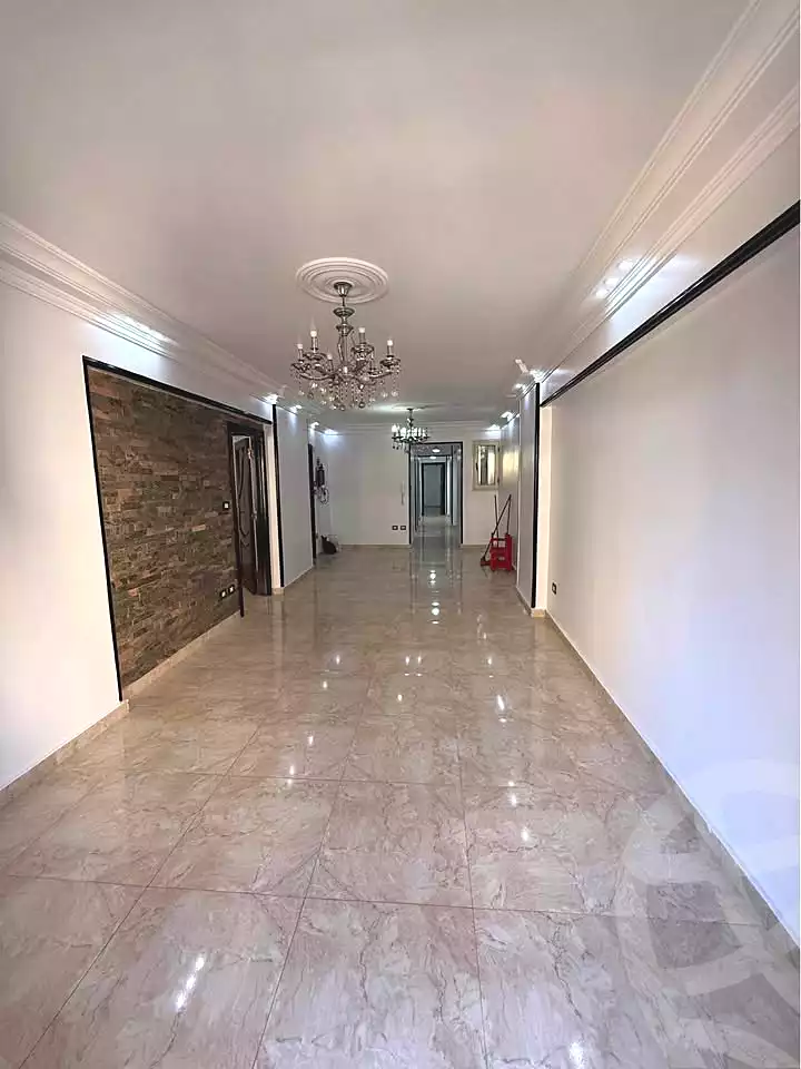 https://aqarmap.com.eg/ar/listing/7100420-for-sale-alexandria-el-mandara-shr-jml-bd-lnsr