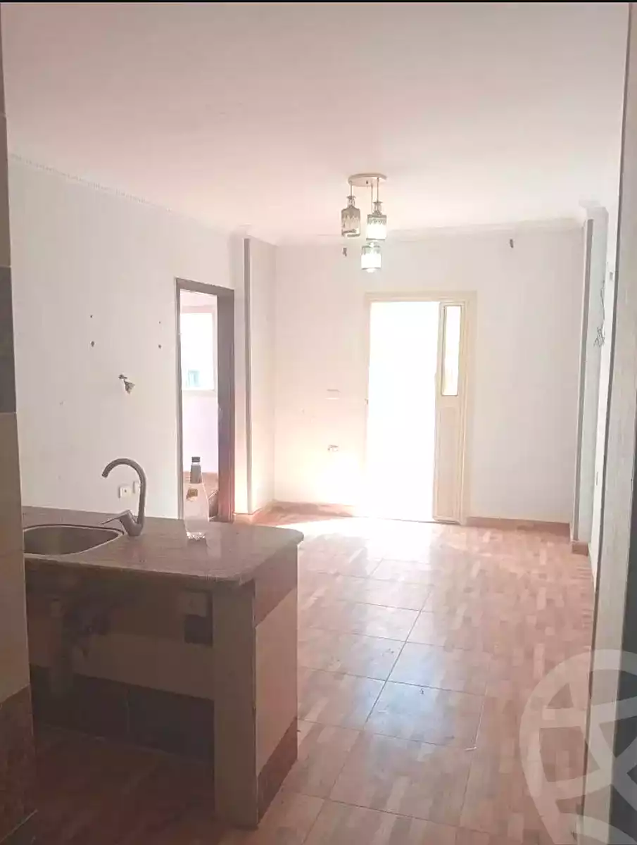 https://aqarmap.com.eg/ar/listing/7100449-for-sale-alexandria-al-agamy-lbytsh-el-hanafeya-st