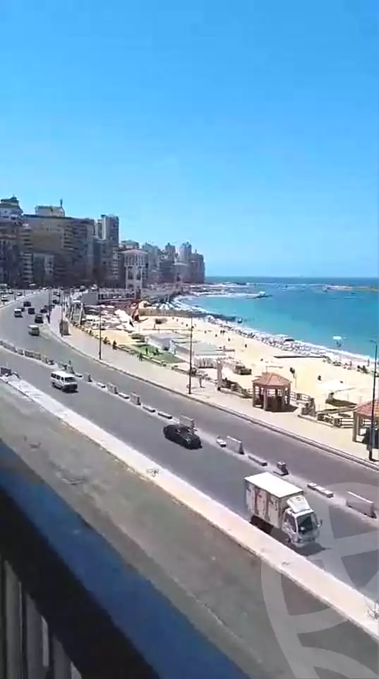 https://aqarmap.com.eg/en/listing/7100460-for-sale-alexandria-el-asafra-l-sfr-bhry