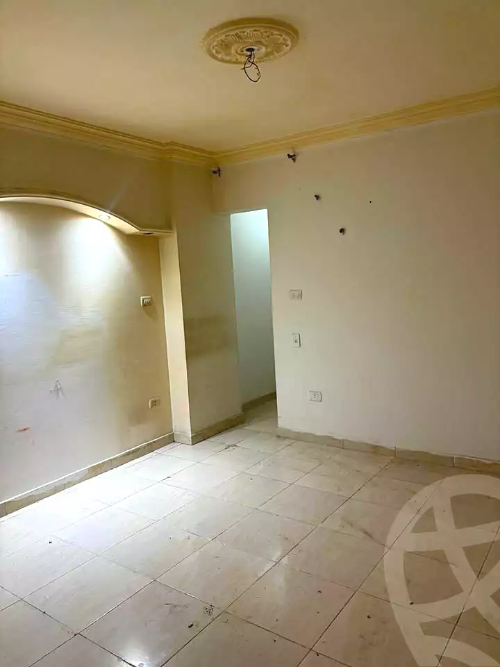 https://aqarmap.com.eg/ar/listing/7100461-for-sale-alexandria-smouha-el-nasr-st