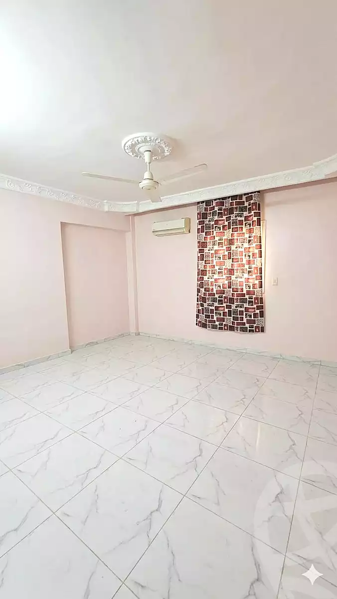 https://aqarmap.com.eg/ar/listing/7100537-for-sale-cairo-el-haram-bolak-el-dakror-nahia-st