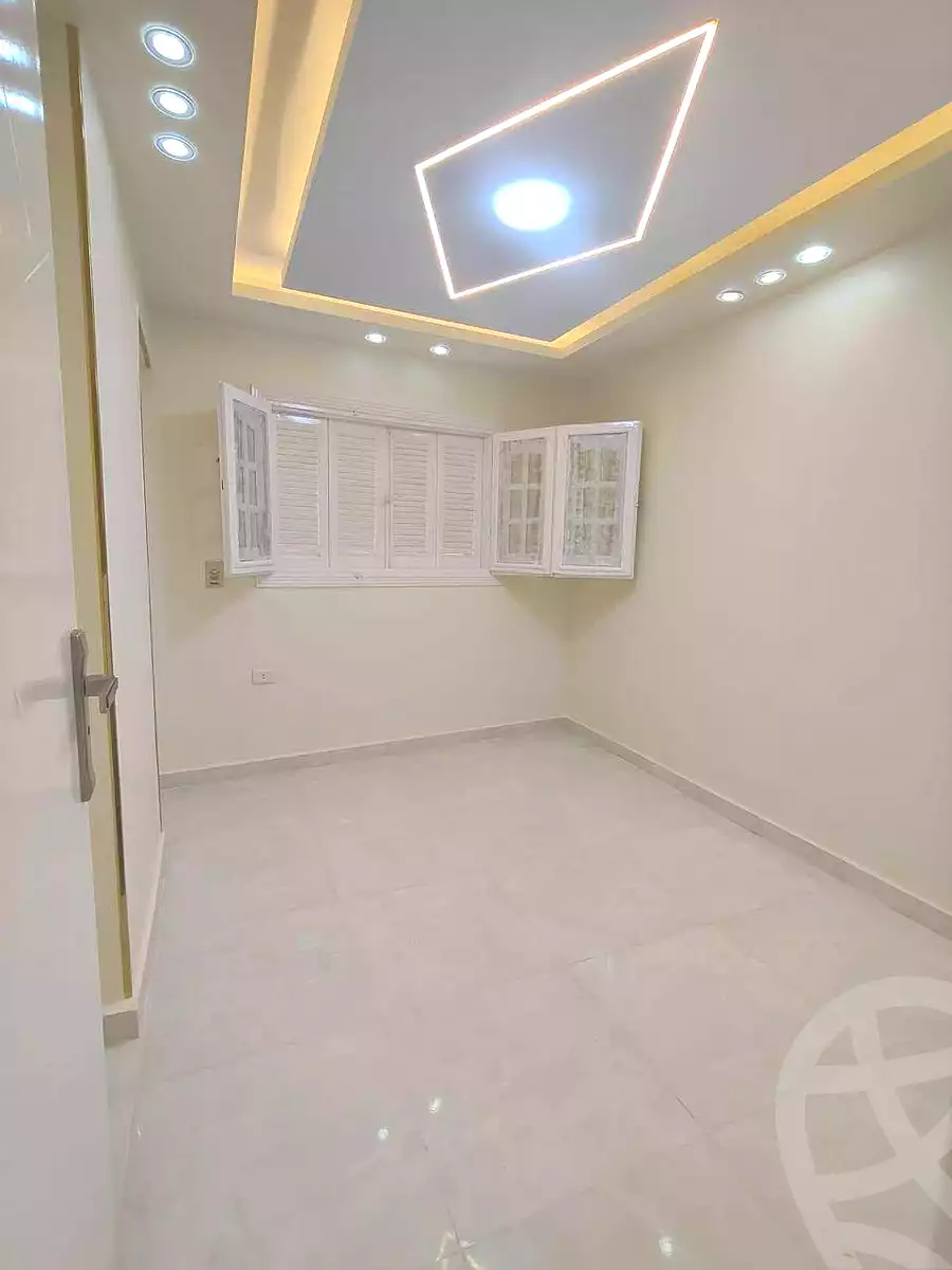 https://aqarmap.com.eg/ar/listing/7100550-for-sale-alexandria-sydy-bshr-sydy-bshr-bhry