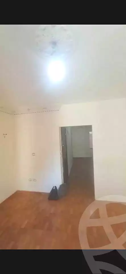 https://aqarmap.com.eg/ar/listing/7100644-for-sale-alexandria-bakoos-cinema-layla-st