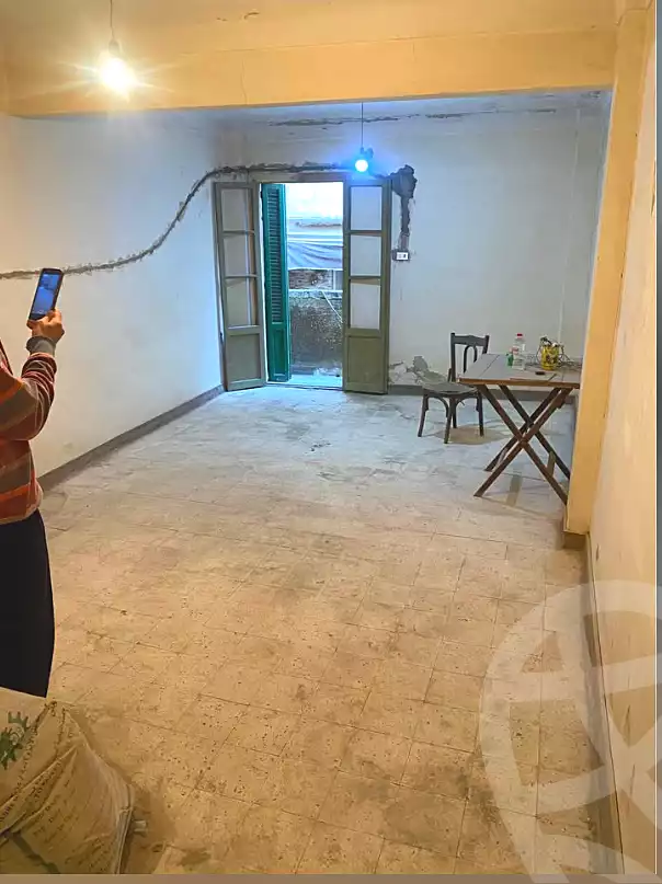 https://aqarmap.com.eg/en/listing/7100650-for-sale-alexandria-ganaklis