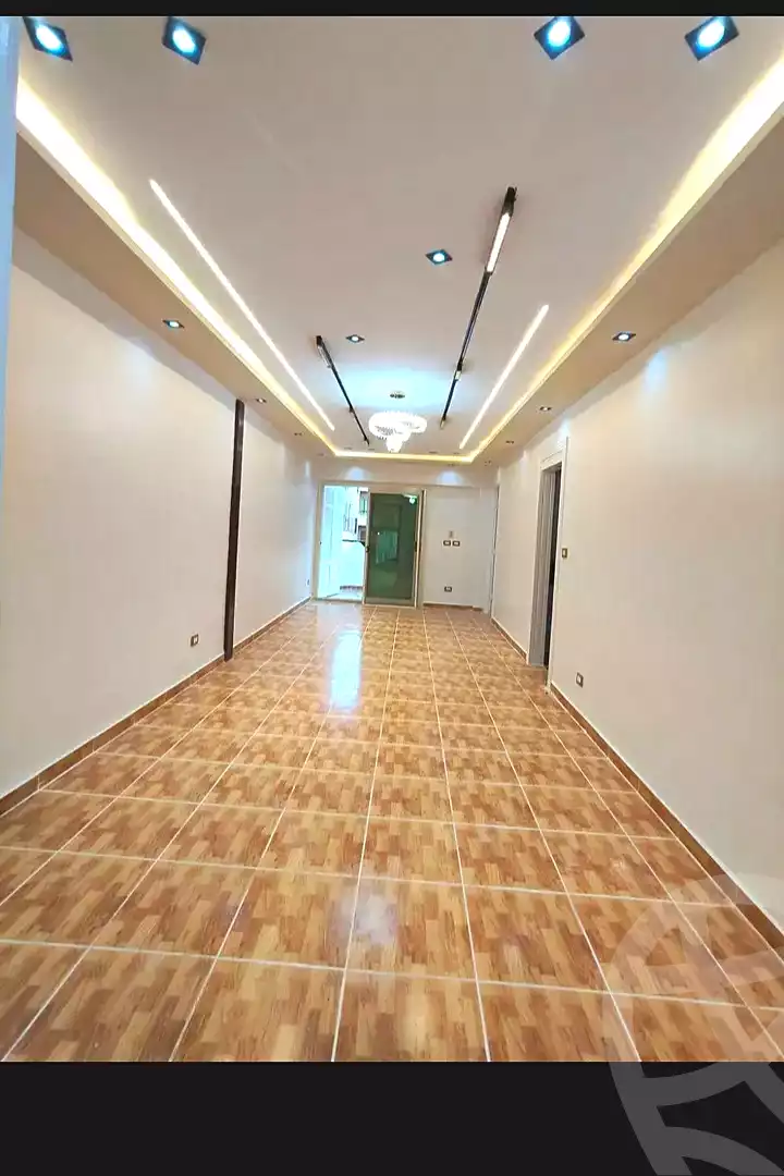 https://aqarmap.com.eg/en/listing/7100698-for-sale-alexandria-al-agamy-shataa-el-nakheel-no-6-st
