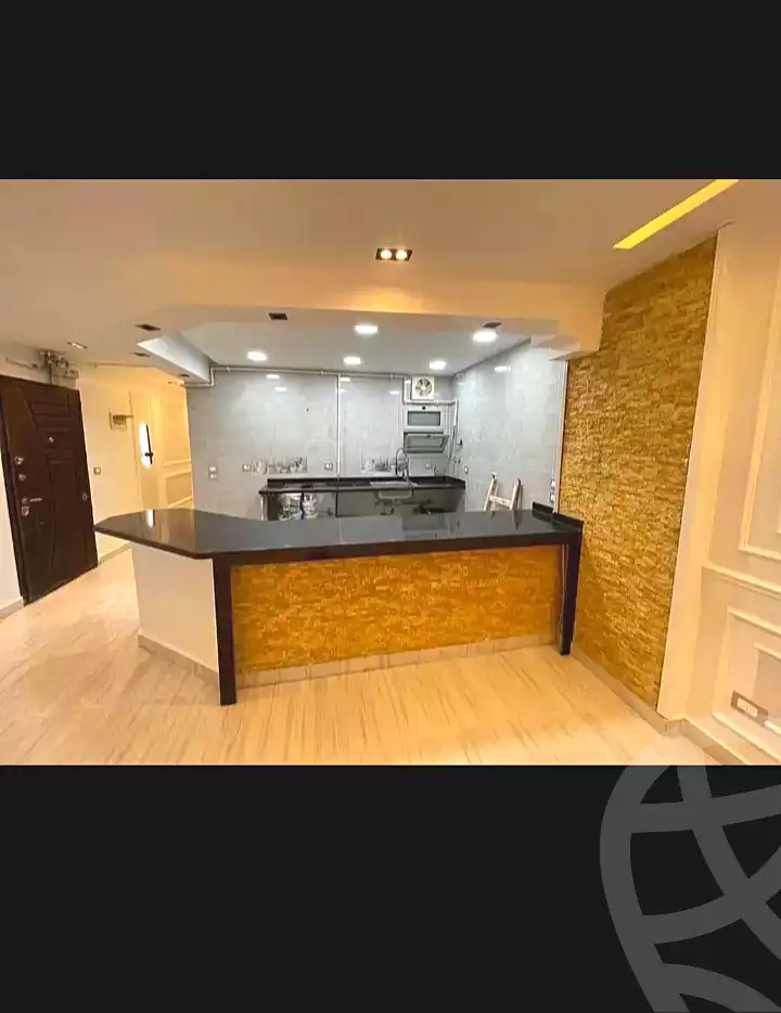 https://aqarmap.com.eg/ar/listing/7100870-for-sale-alexandria-al-agamy-lbytsh-bianchiii